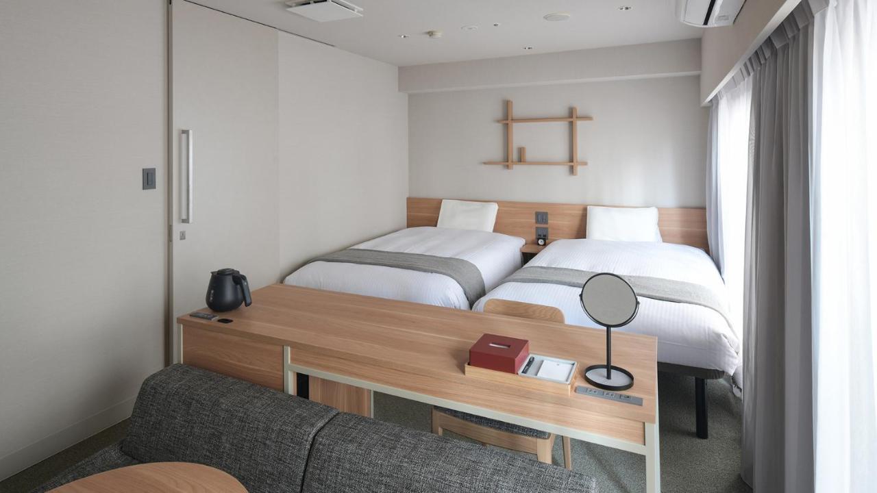 Vessel Inn Asakusa Tsukuba Express Tokyo Exterior photo