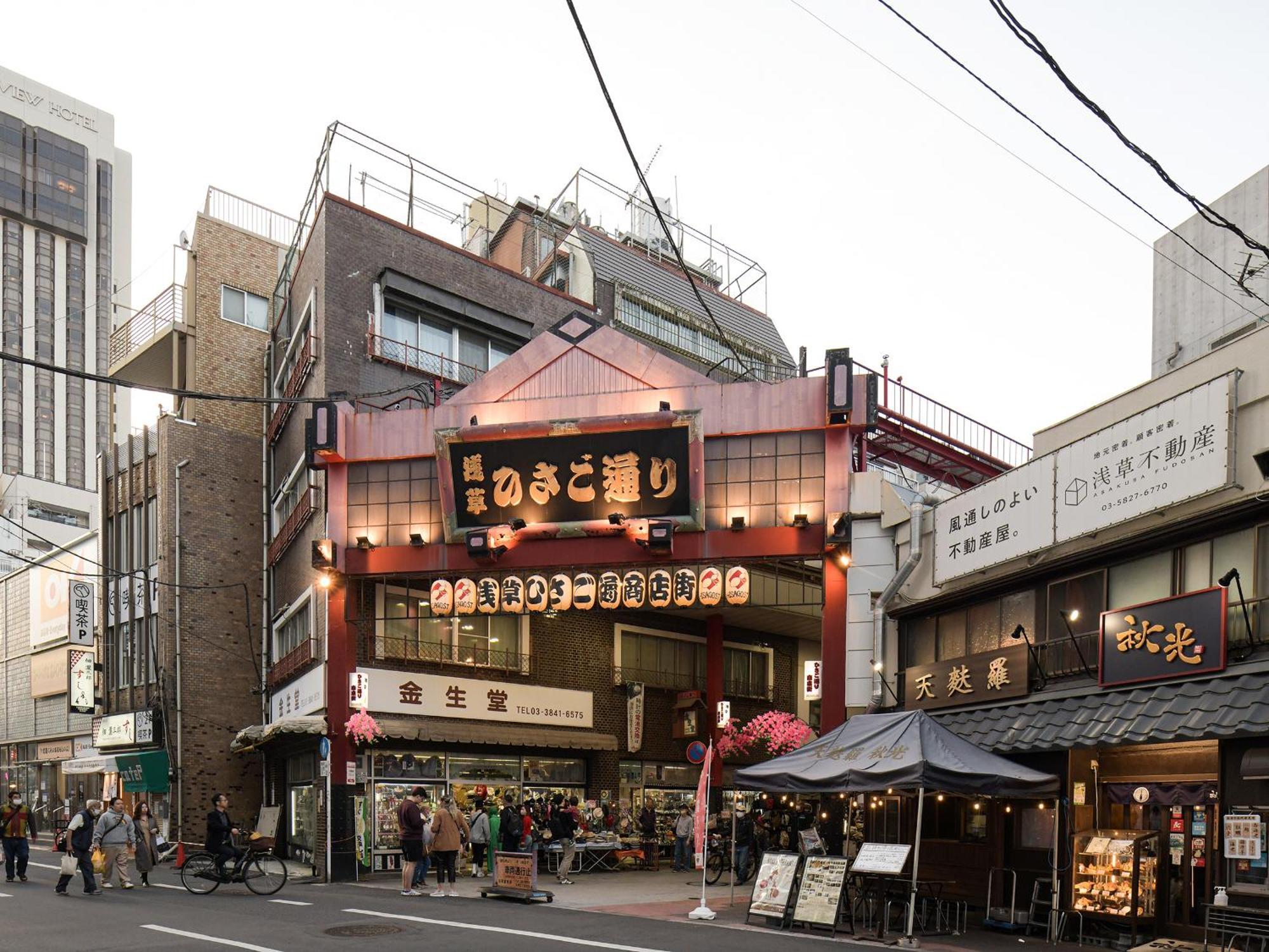 Vessel Inn Asakusa Tsukuba Express Tokyo Exterior photo